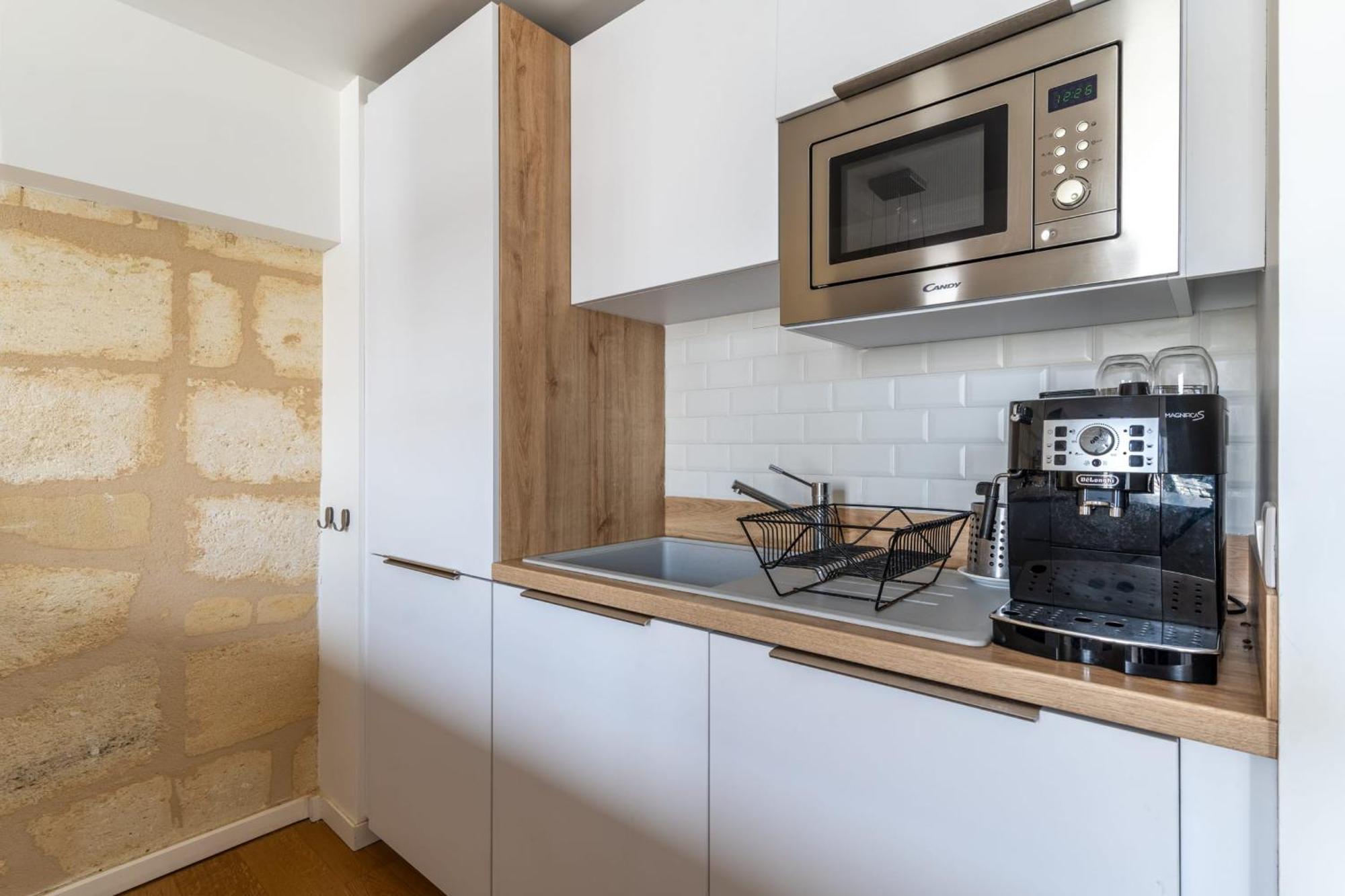 Charming Apartment In Bordeaux - Welkeys Bagian luar foto